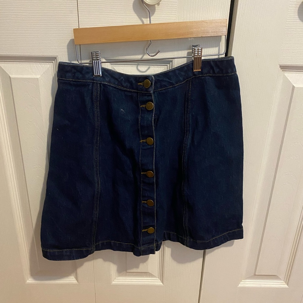 Button-up Denim Skirt